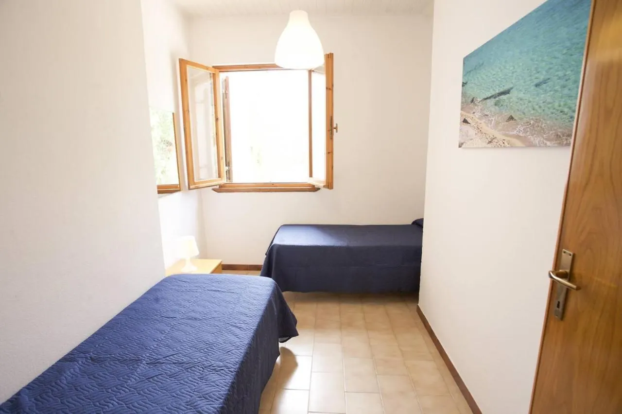 Villa Conti Residence Lacona 4*,