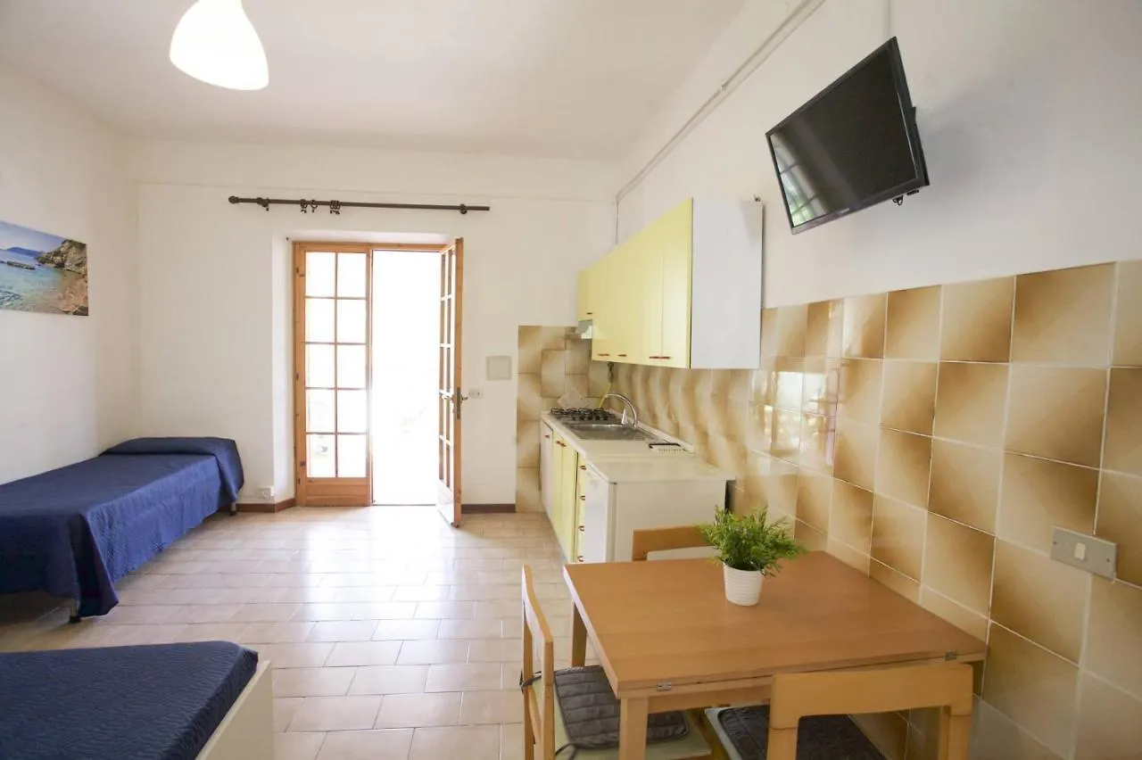 Villa Conti Residence Lacona Apartahotel