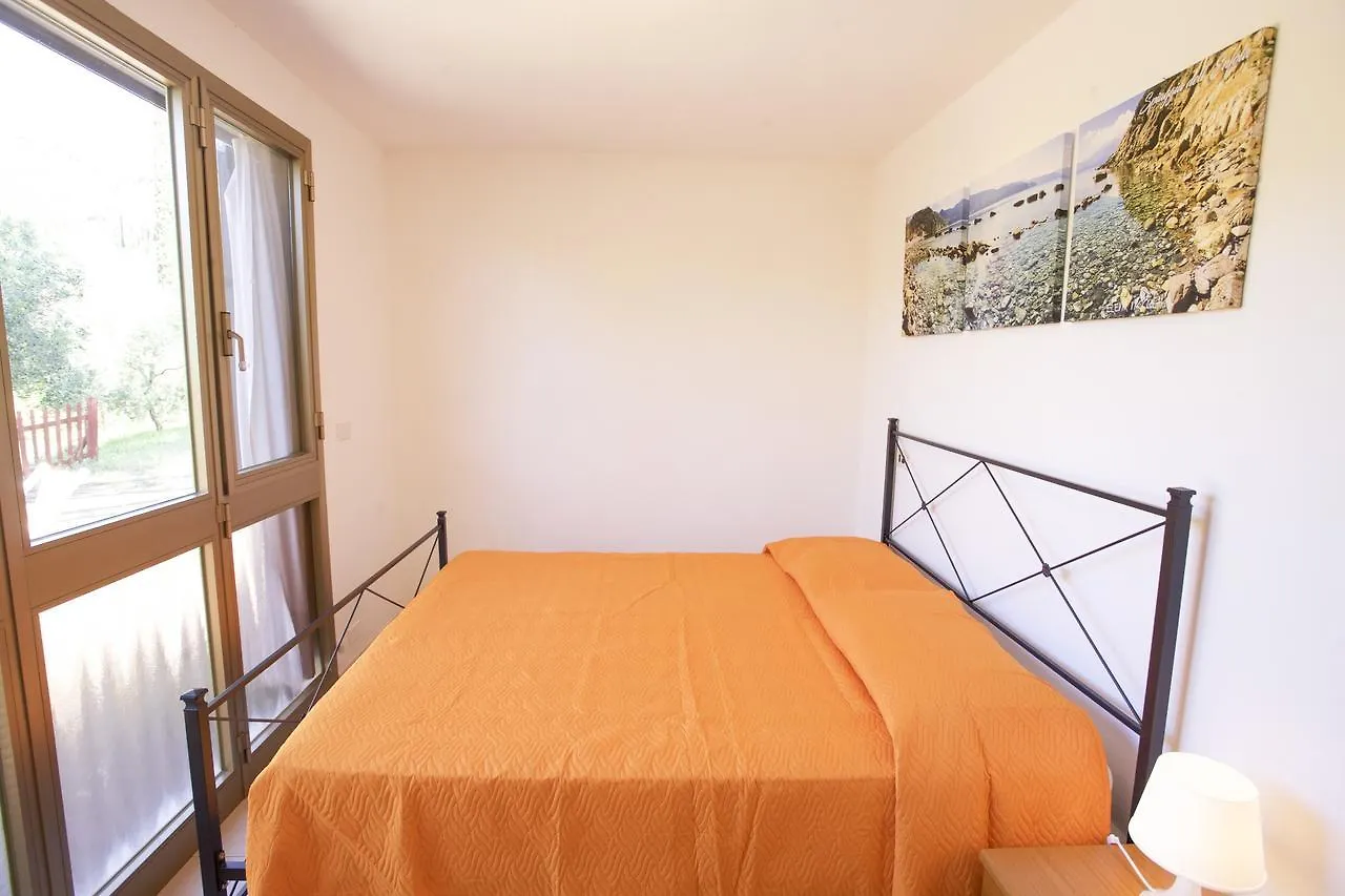 Villa Conti Residence Lacona 4*,  Italia