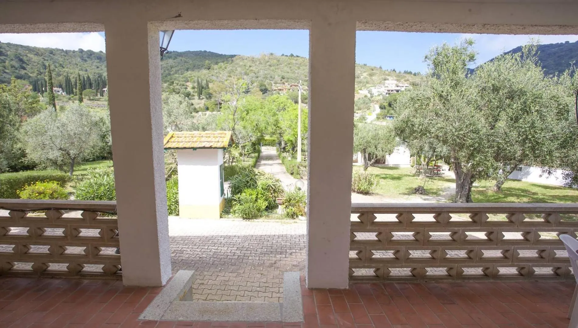 Villa Conti Residence Lacona Aparthotel