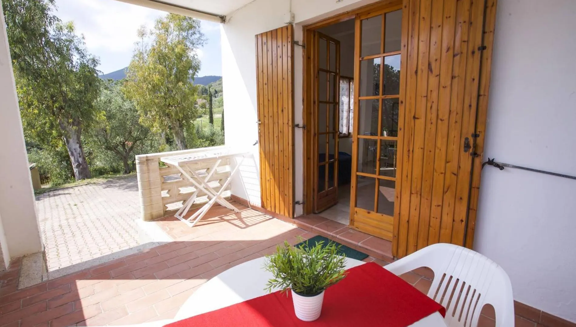 Villa Conti Residence Lacona 4*,
