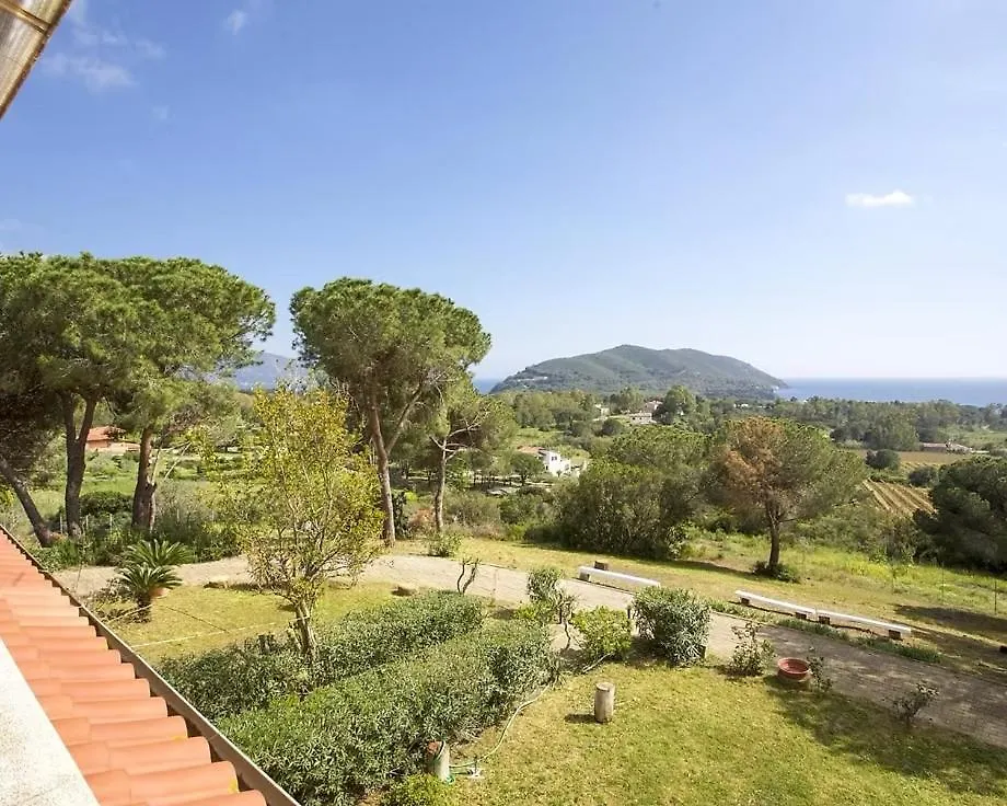 Villa Conti Residence Lacona 4*,  Italia