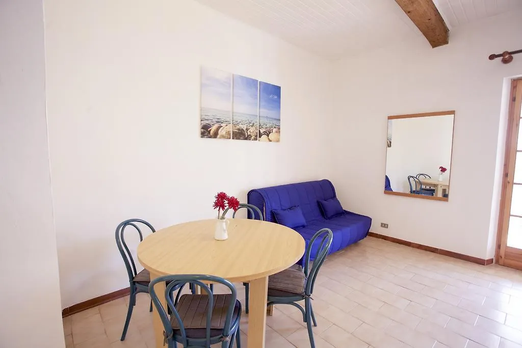 Aparthotel Villa Conti Residence Lacona