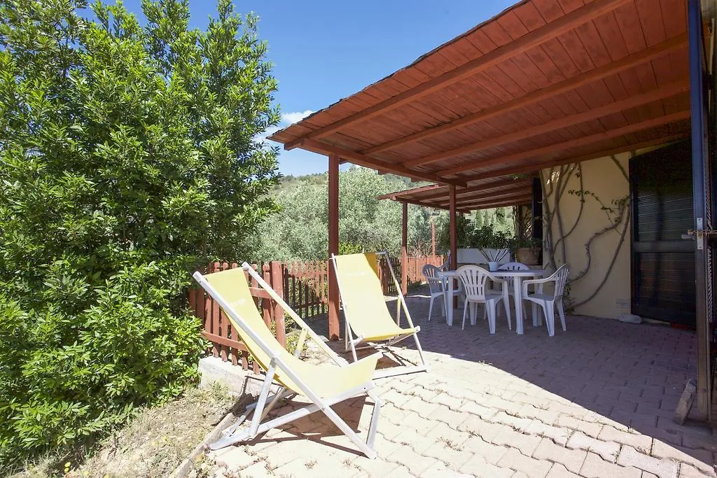 Villa Conti Residence Lacona Italia