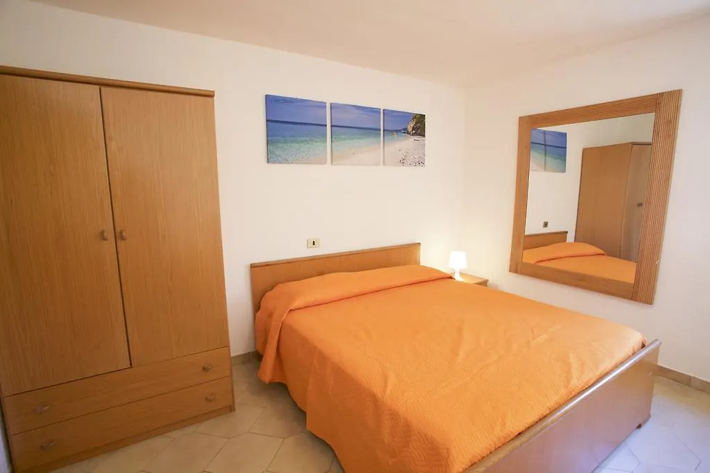**** Aparthotel Villa Conti Residence Lacona Italia